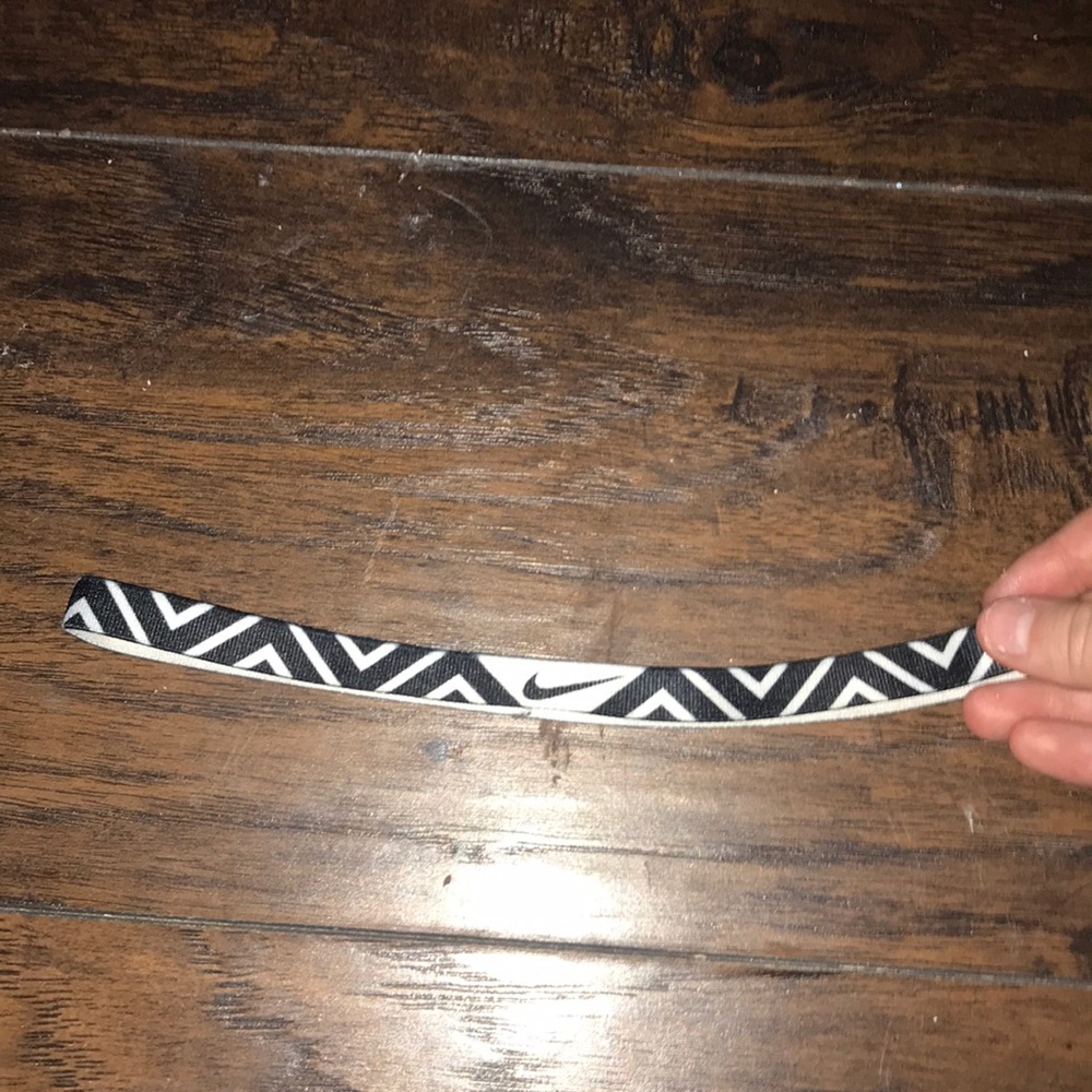 nike headband